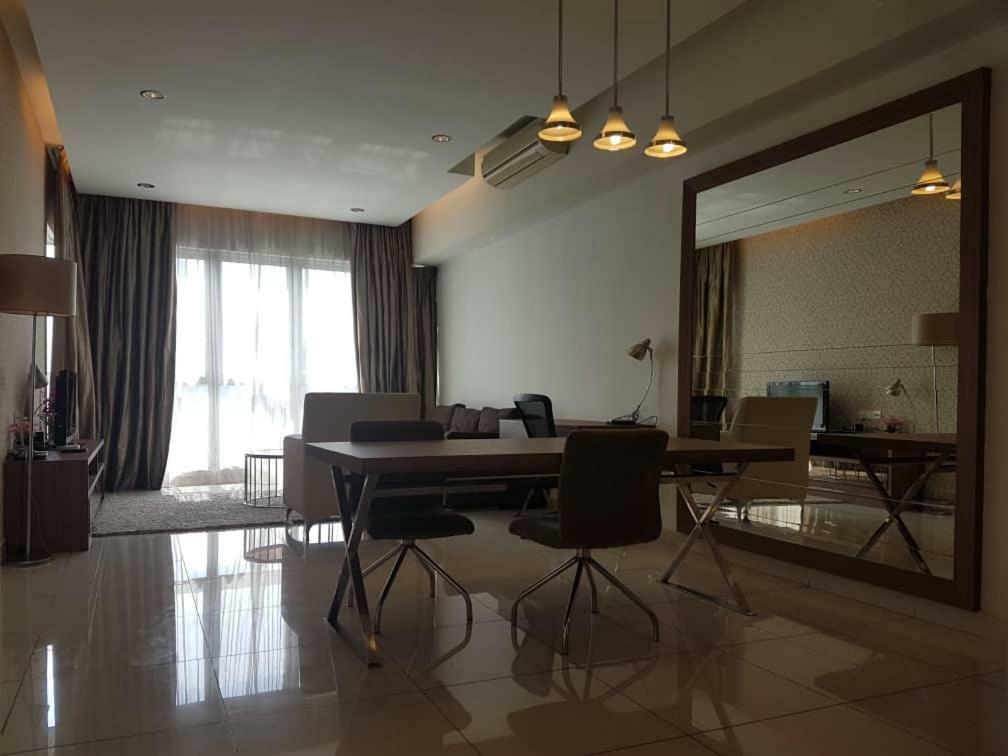 Pangsapuri Regalia Exclusive Kuala Lumpur